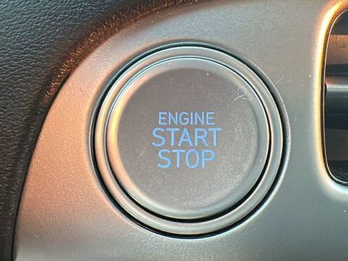 Used 2023 Hyundai Palisade Limited image 24