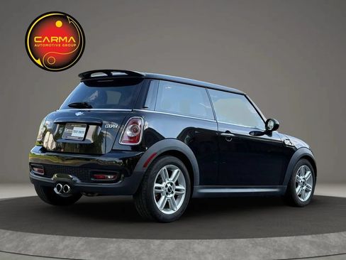 Used 2011 MINI Cooper S FWD image 5