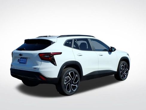 New 2026 Chevrolet Trax RS w/ Driver Confidence Package FWD image 3