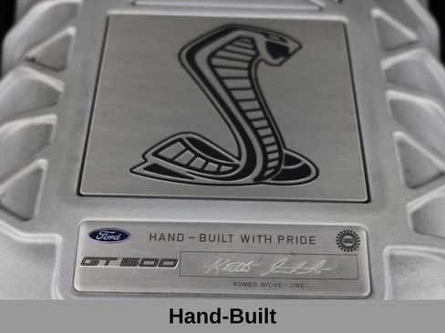 Used 2022 Ford Mustang Shelby GT500 w/ Carbon Fiber Track Pack RWD image 7