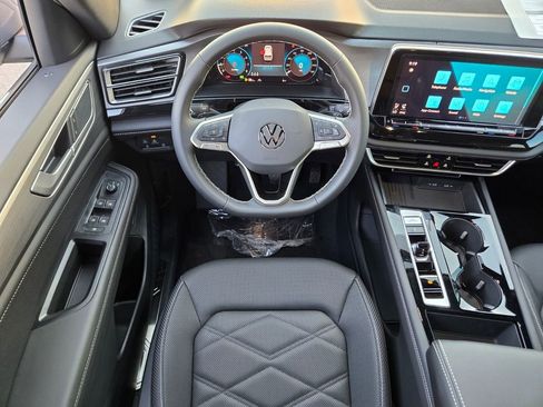 New 2025 Volkswagen Atlas Cross Sport SE AWD/4WD image 8