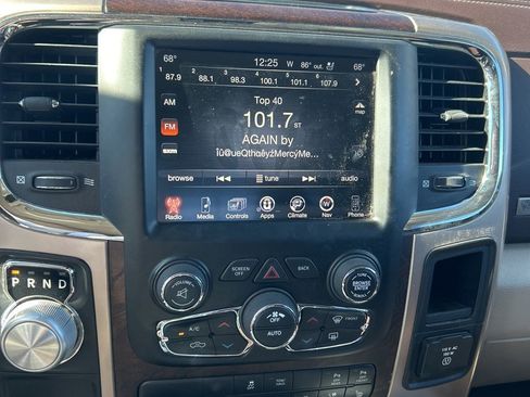 Used 2017 RAM 1500 Laramie Longhorn image 19