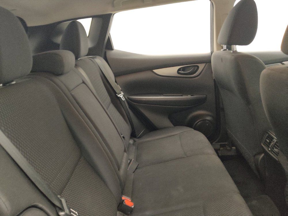 Used 2021 Nissan Rogue Sport S FWD image 19
