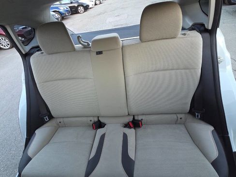 Used 2017 Subaru Crosstrek 2.0i Premium image 29