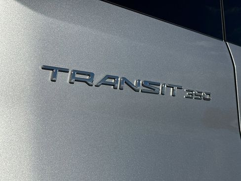 Used 2022 Ford Transit 350 XLT image 8