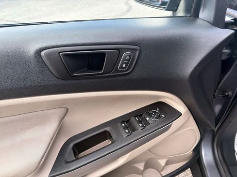 Used 2019 Ford EcoSport S image 16