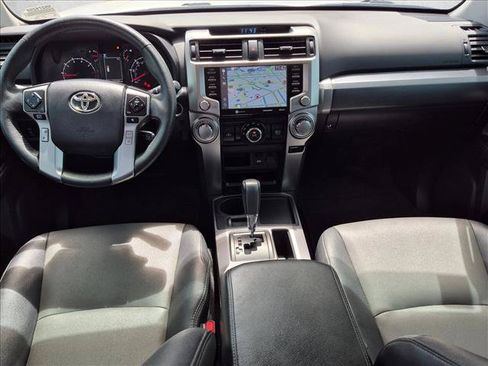 Used 2022 Toyota 4Runner SR5 Premium w/ Moonroof Package RWD image 15