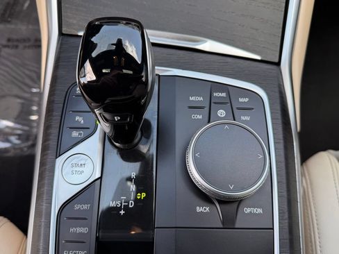 Used 2022 BMW 330e RWD image 59