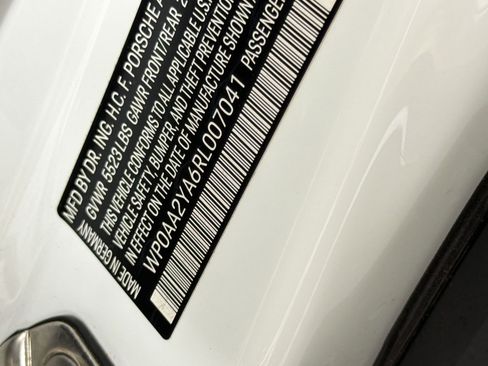 Certified 2024 Porsche Panamera image 29