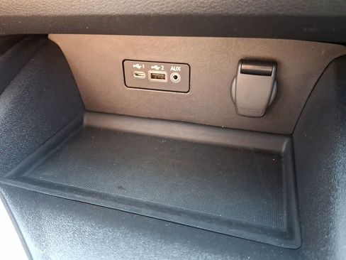 Used 2025 Nissan Altima 2.5 SV image 24