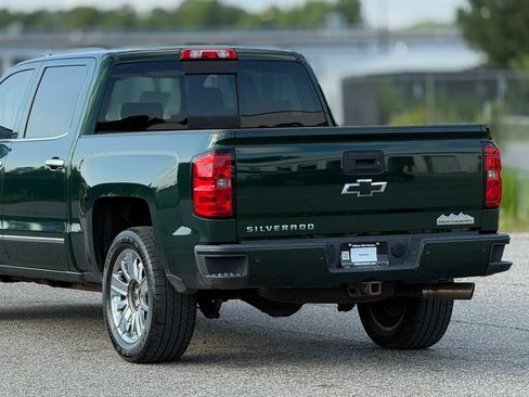 Used 2015 Chevrolet Silverado 1500 High Country w/ High Country Premium Package AWD/4WD image 16