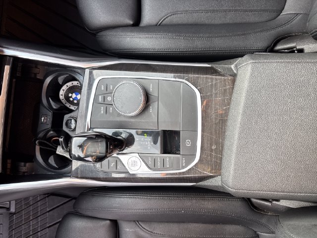 Used 2019 BMW 330i xDrive Sedan w/ Driving Assistance Package AWD/4WD image 16