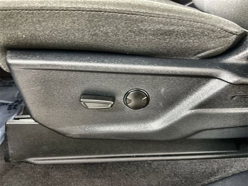 Used 2025 Ford F250 XLT image 14