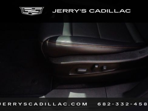Certified 2022 Cadillac XT4 Sport w/ Comfort Package FWD image 15