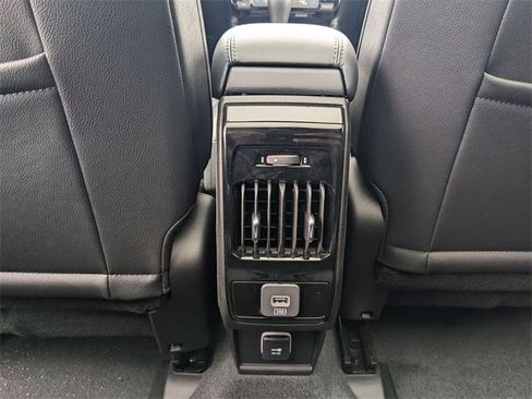 New 2025 Jeep Compass Limited w/ Sun & Sound Group image 11