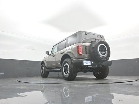New 2026 Ford Bronco Outer Banks w/ Sasquatch Package AWD/4WD image 37