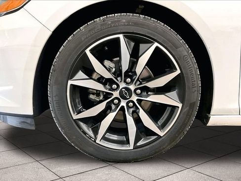 Used 2022 Chevrolet Malibu RS FWD image 8