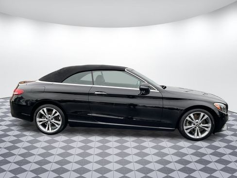 Used 2018 Mercedes-Benz C 300 4MATIC Cabriolet image 2
