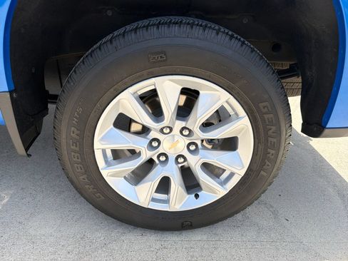 Used 2025 Chevrolet Silverado 1500 Custom RWD image 35