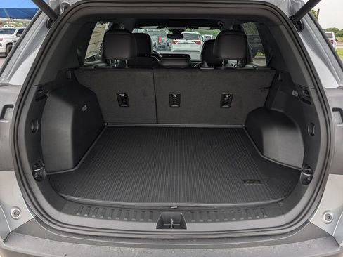 New 2027 GMC Terrain Elevation w/ Elevation Premium Package FWD image 26