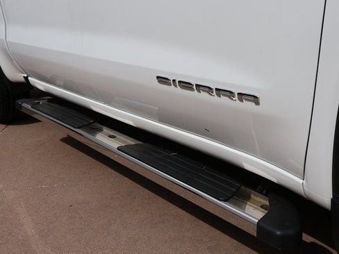 Certified 2025 GMC Sierra 1500 SLT AWD/4WD image 8