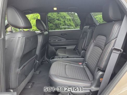 Used 2023 Nissan Pathfinder Rock Creek AWD/4WD image 11
