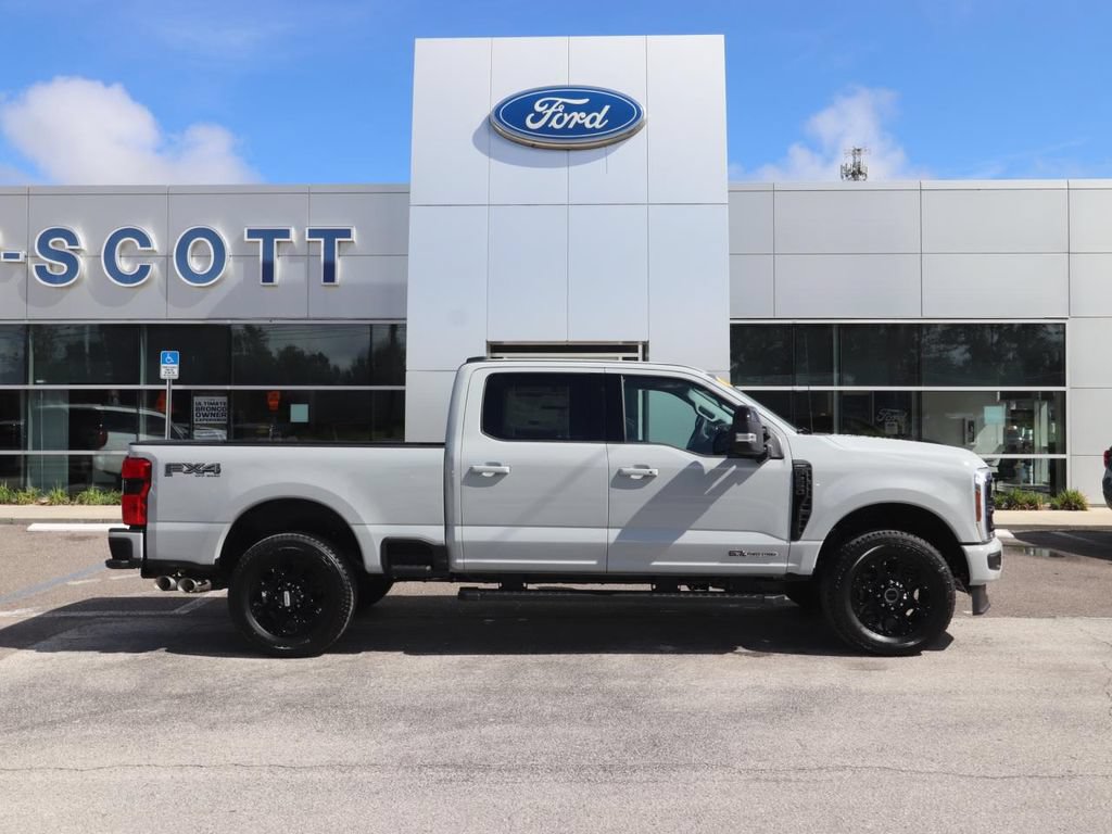 New 2026 Ford F250 Lariat w/ Black Appearance Package AWD/4WD image 17