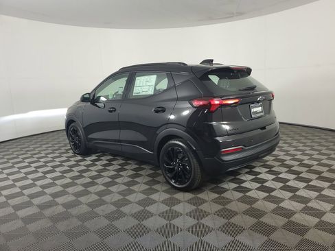 New 2027 Chevrolet Bolt RS w/ Super Cruise Package FWD image 6