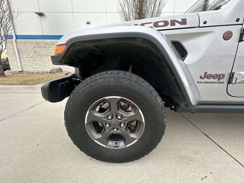 Used 2020 Jeep Gladiator Rubicon image 32
