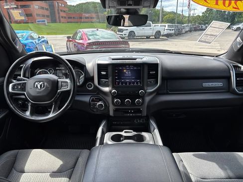 Used 2019 RAM 1500 Big Horn AWD/4WD image 17