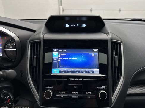Used 2018 Subaru Crosstrek 2.0i Premium AWD/4WD image 27