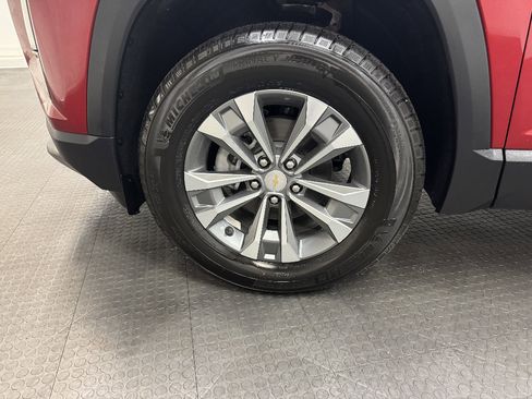 New 2026 Chevrolet Equinox LT w/ LPO, Floor Liner Package AWD/4WD image 11