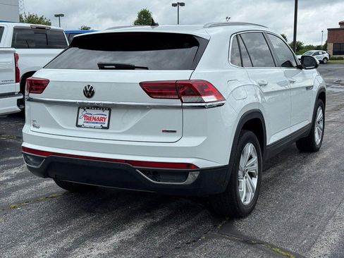 Used 2021 Volkswagen Atlas Cross Sport SEL AWD/4WD image 3