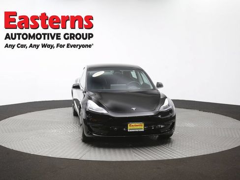 Used 2019 Tesla Model 3 Standard Range RWD image 44