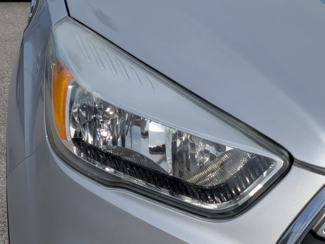 Used 2017 Ford Escape SE FWD image 10
