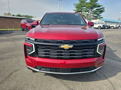 New 2026 Chevrolet Suburban High Country AWD/4WD image 8