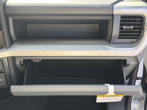New 2026 Ford F250 XL AWD/4WD image 21