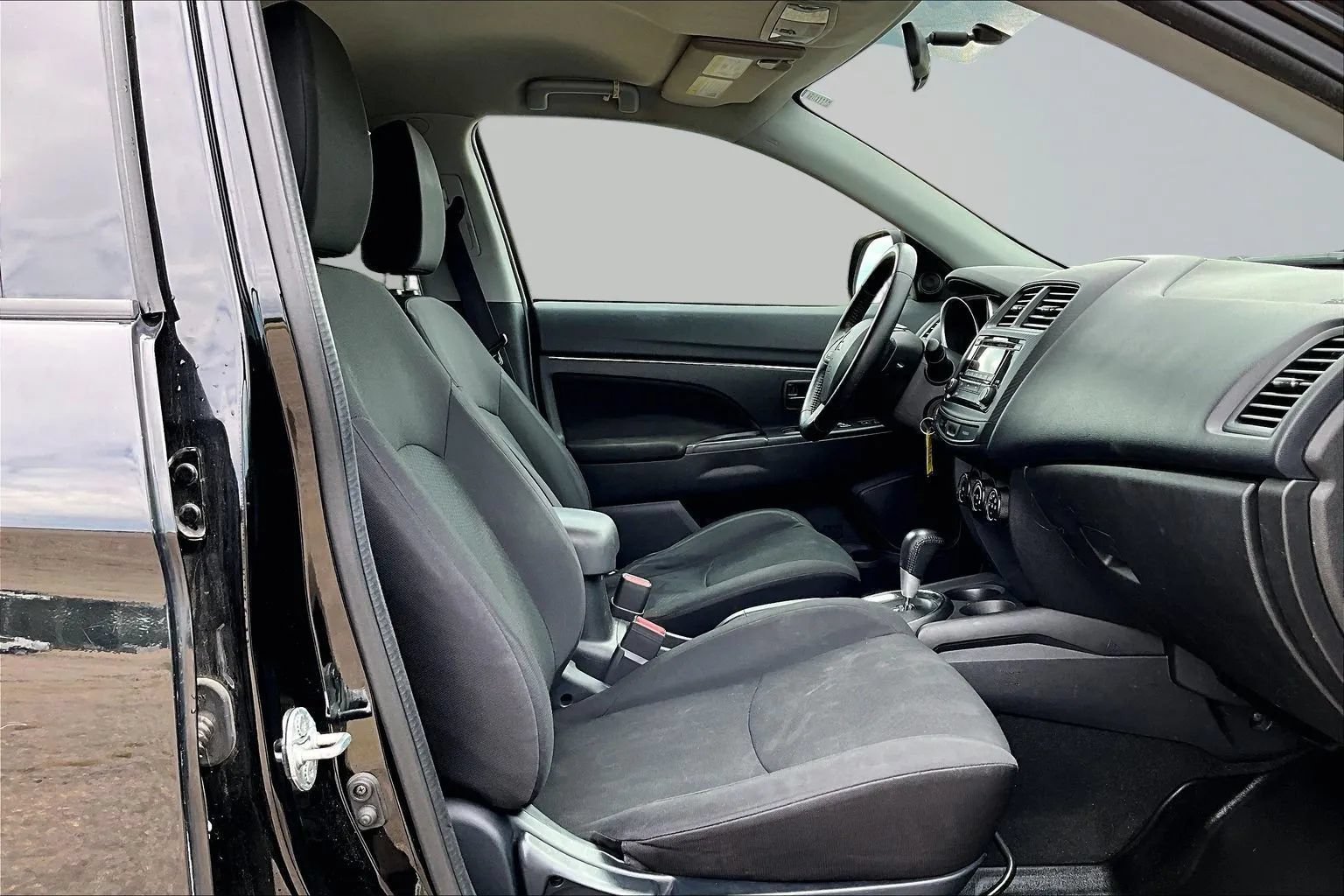 Used 2015 Mitsubishi Outlander Sport ES AWD/4WD image 27