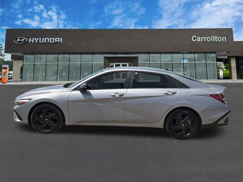 Certified 2026 Hyundai Elantra Sport FWD image 8
