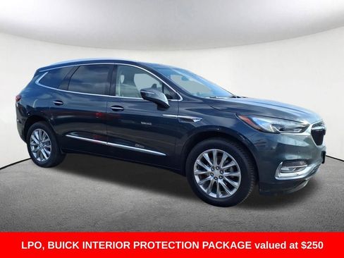 Used 2019 Buick Enclave Premium w/ Experience Buick Package image 6
