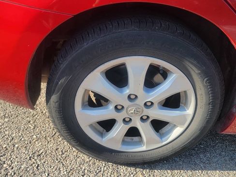 Used 2010 Toyota Camry LE FWD image 32