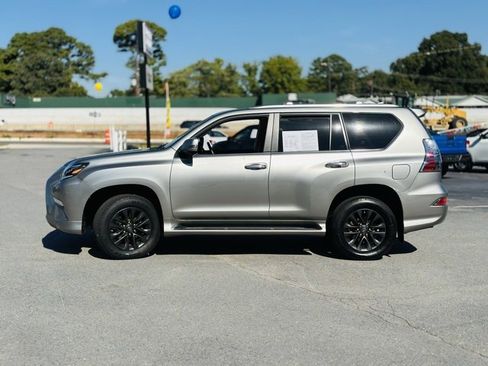 Used 2023 Lexus GX 460 Premium image 4