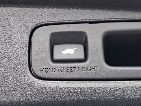 Used 2024 Honda CR-V EX-L image 29