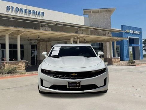Used 2021 Chevrolet Camaro LT RWD image 9