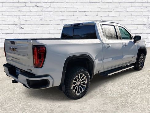Used 2021 GMC Sierra 1500 AT4 w/ AT4 Premium Package image 4