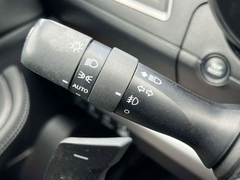 Used 2017 Subaru Outback 2.5i Limited image 25