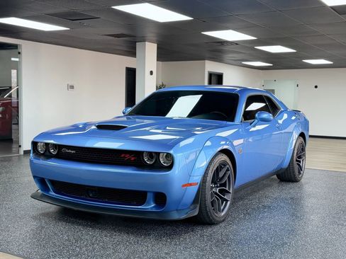 Used 2019 Dodge Challenger R/T Scat Pack image 1