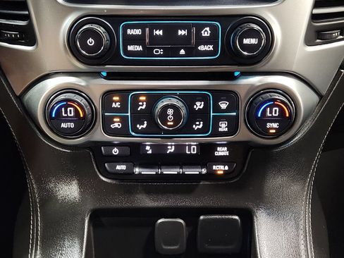 Used 2020 Chevrolet Tahoe LS RWD image 38