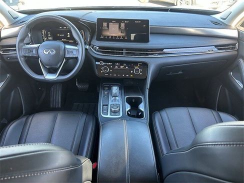 Certified 2023 INFINITI QX60 Luxe w/ Performance Audio Package image 16