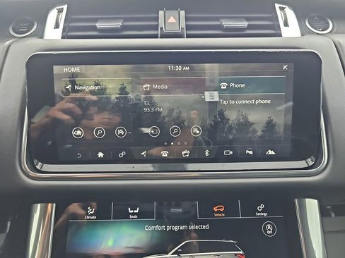 Used 2022 Land Rover Range Rover Sport HST AWD/4WD image 26
